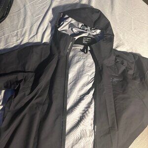 Arcteryx Norvan LT Hoodie Size M